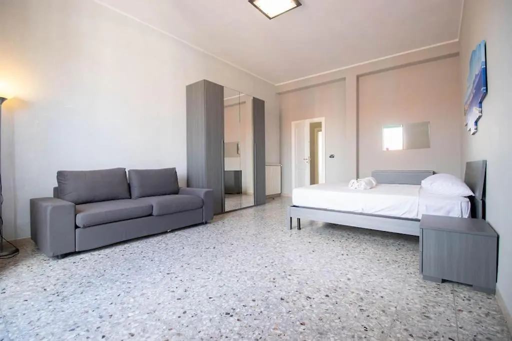 Apartment Best Nest Near University Metrostop Naples